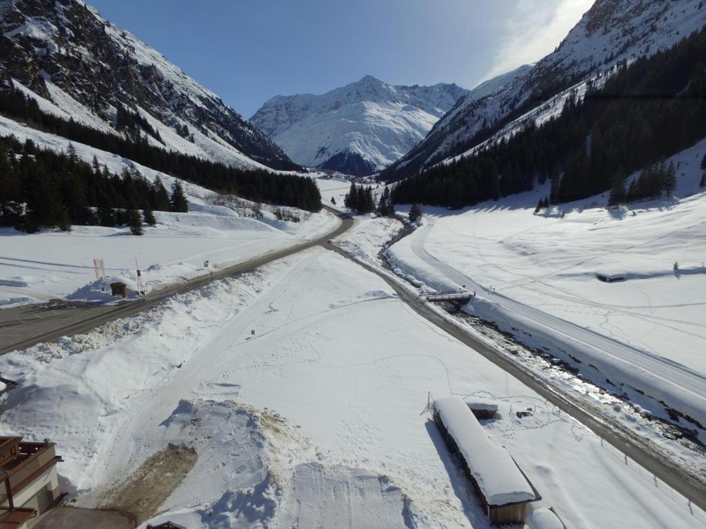 Bed and Breakfast Haus Margret St. Leonhard im Pitztal Exterior foto